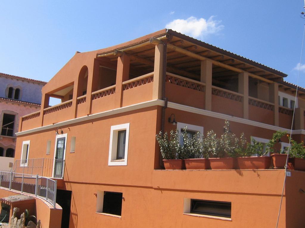 Hotel Maxim Olbia Eksteriør billede