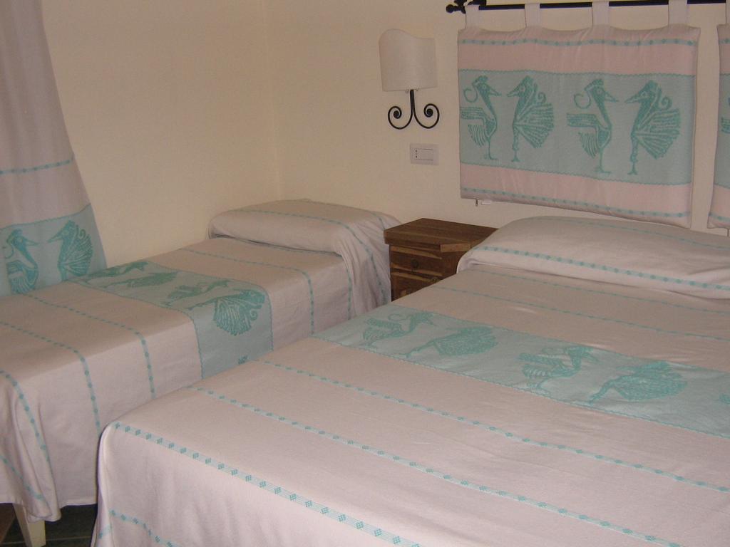 Hotel Maxim Olbia Eksteriør billede