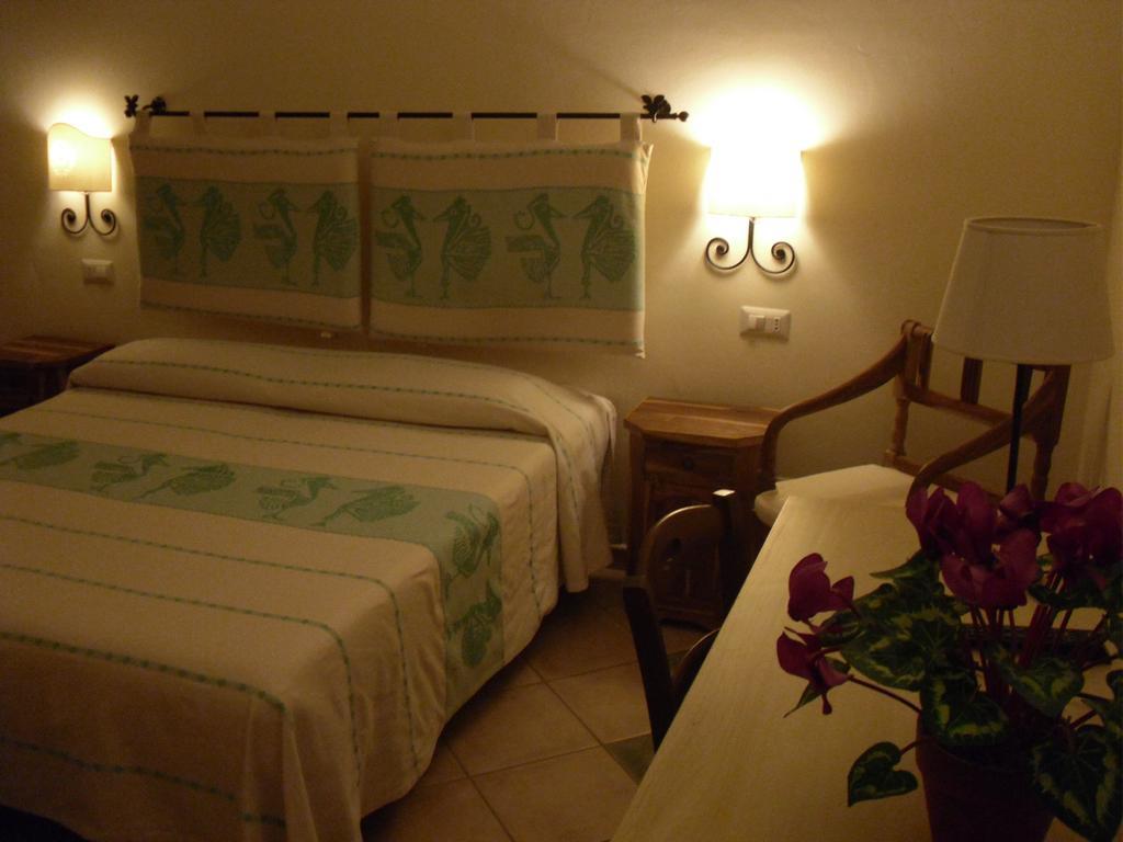 Hotel Maxim Olbia Eksteriør billede
