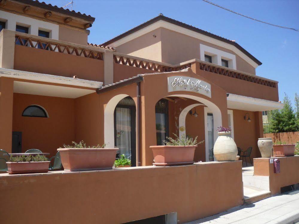 Hotel Maxim Olbia Eksteriør billede